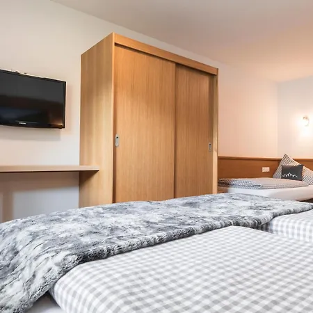 Schneider * イシュグル