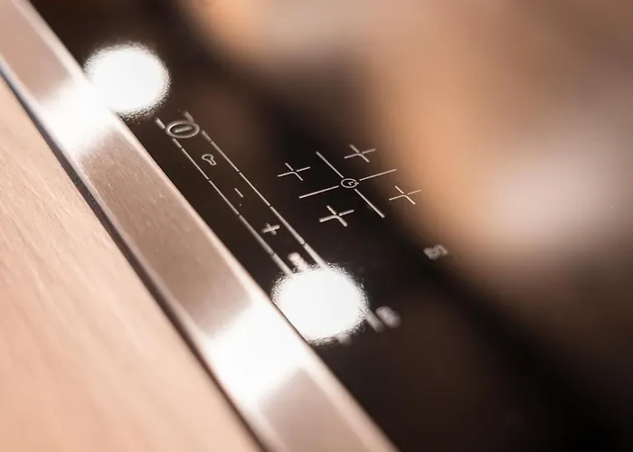 アパート Schneider イシュグル