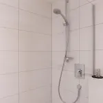 Schneider 아파트 이스크글