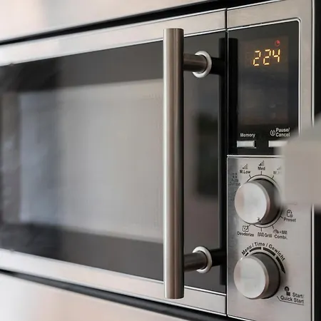 דירה Schneider *