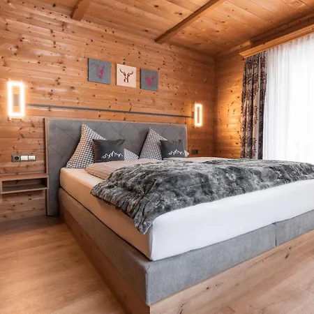 Schneider אישגל