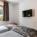 Schneider Apartment
